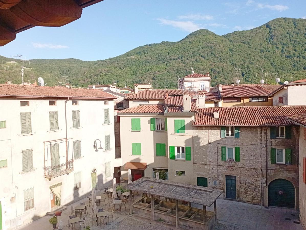 La Piazzetta Apartment Iseo Bagian luar foto
