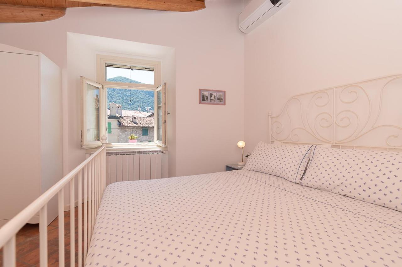 La Piazzetta Apartment Iseo Bagian luar foto